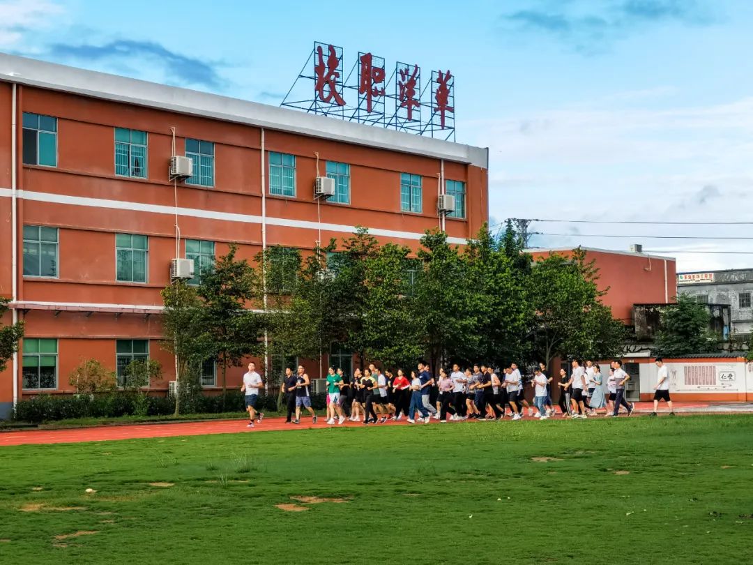 培养教师威信_培养教师队伍弘扬社会风尚_教师培养