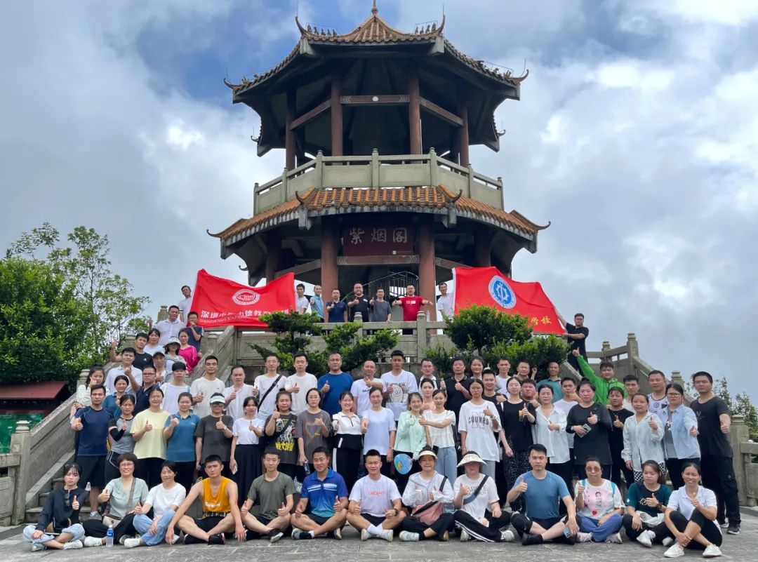培养教师威信_教师培养_培养教师队伍弘扬社会风尚