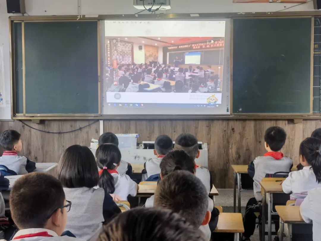 消防安全知识讲座普及火灾自救_火灾安全知识讲座心得体会_火灾防控安全知识讲座