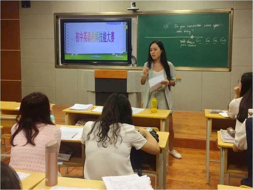 护理专业的教师招聘受限制吗_护理招聘有年龄限制吗_护理专职教师招聘