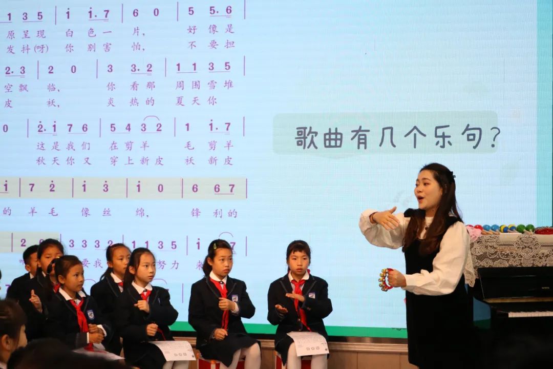 英语老师招聘成都_成都市英语教师招聘_急招全职英语老师