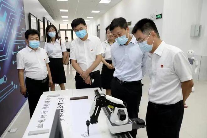 宝鸡职业院校招聘教师_2024宝鸡职业技术学院教师招聘_宝鸡职业技术学院师资力量