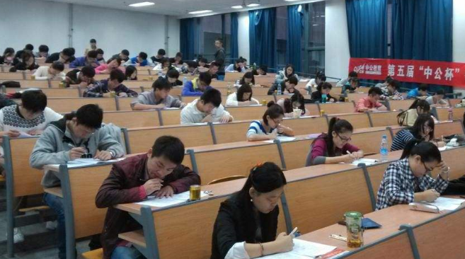 辽宁公务员报名审核多久_辽宁公务员考试资格审查_辽宁省公务员考试报名审核过了能改职位重新报吗