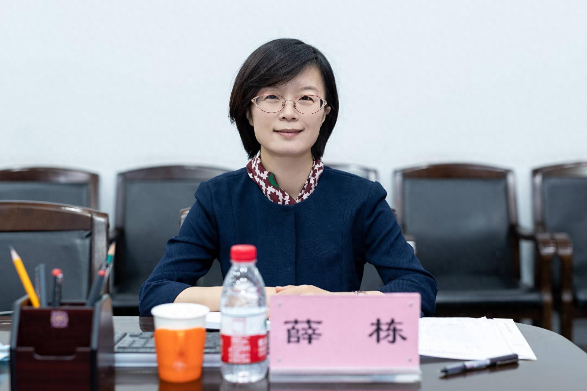 教育学博士薛栋：将专业发展融入学校建设，荣获多项荣誉图1