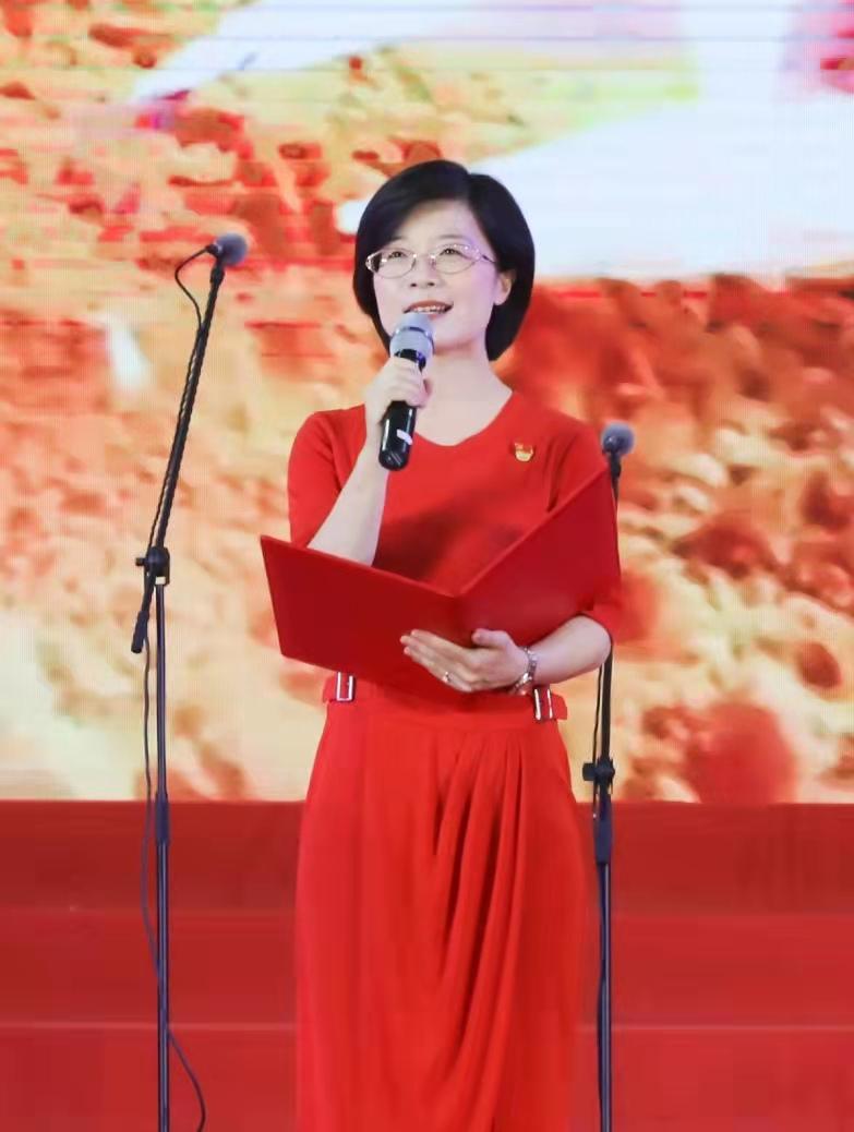 教育学博士薛栋：将专业发展融入学校建设，荣获多项荣誉图3