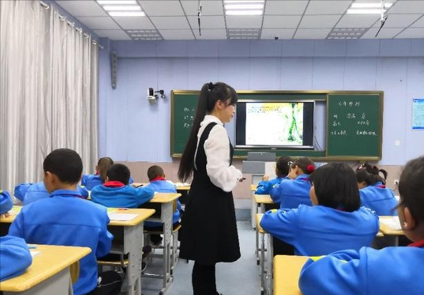 河北教师工资贴吧_河北教师工资吧百度贴吧_河北教师工资表