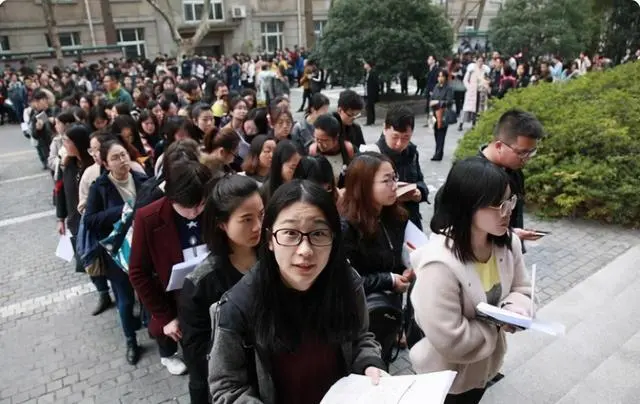 辽宁省报考公务员_辽宁省公务员在哪报名_省考公务员2021年报名辽宁