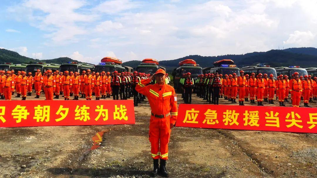 吉林省新任消防总队长_吉林省消防总队领导排名_吉林省消防总队政委名单