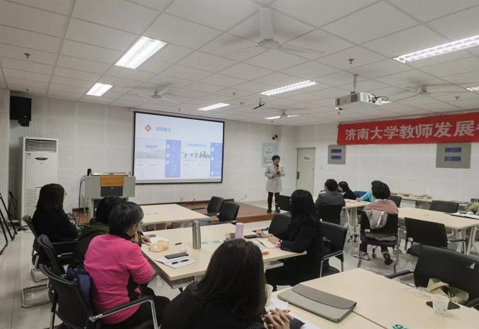 教师专业发展精品课程_精品课程建设措施_教师专业发展课程方案