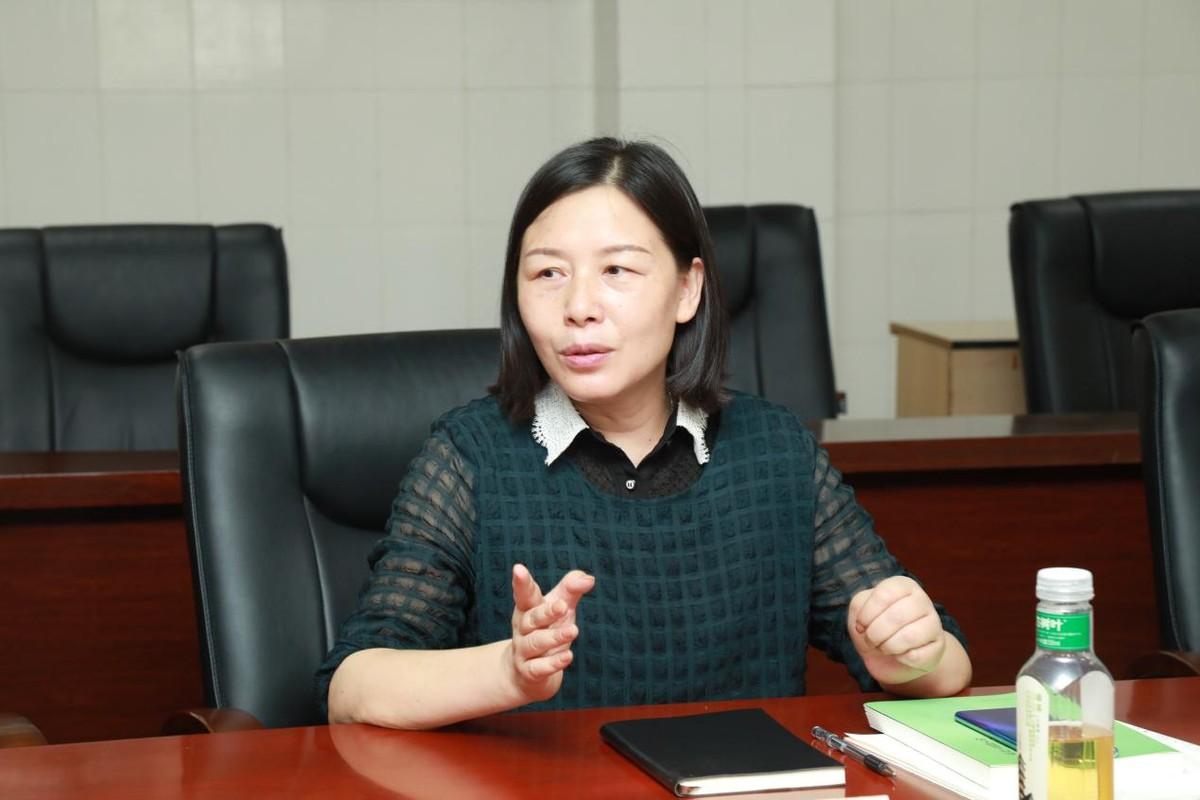 教师学年工作总结怎么写_教师工作学年总结范文_教师工作学年总结