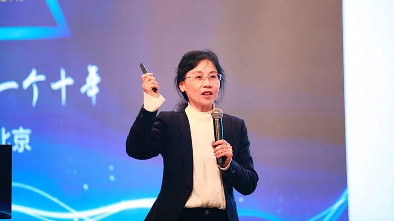 英语教师发展的基本路径_英语教师发展策略_英语教师发展
