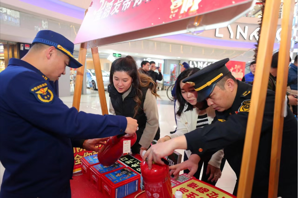 消防应急灯技术参数_消防应急灯市场容量_消防应急灯多大面积安装多少个