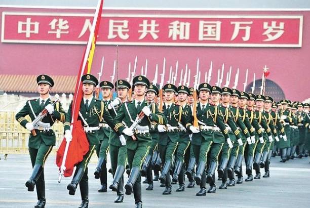 天津爆炸视频消防兵_天津大爆炸消防员哭泣的视频_天津大爆炸消防战士