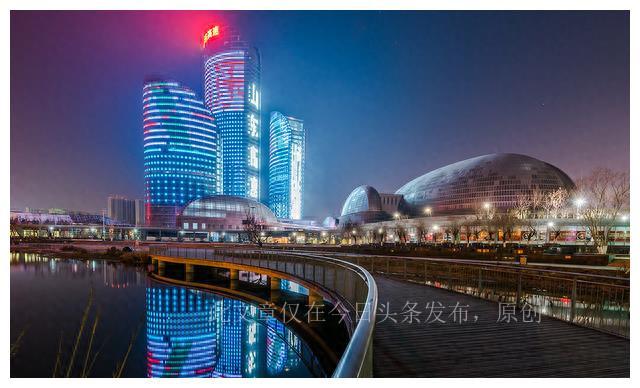 菏泽一中教师工资_菏泽一中老师编制名单_菏泽一中老师学历