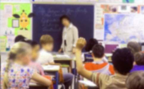 月份我镇中小学在职教师职业幸福感调查问卷分析报告