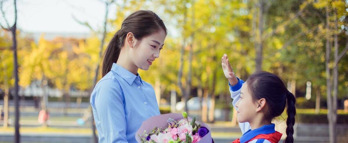 教育界重大通知：教师调动机会引发全县热议与期待