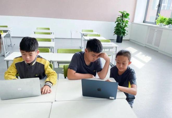 国际学校外教工资_国际班外籍教师工资_工资外籍班国际教师怎么算