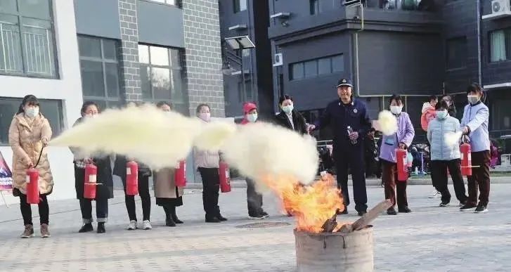 邯郸市物业管理协会：预防为主，防消结合，做好消防工作图3