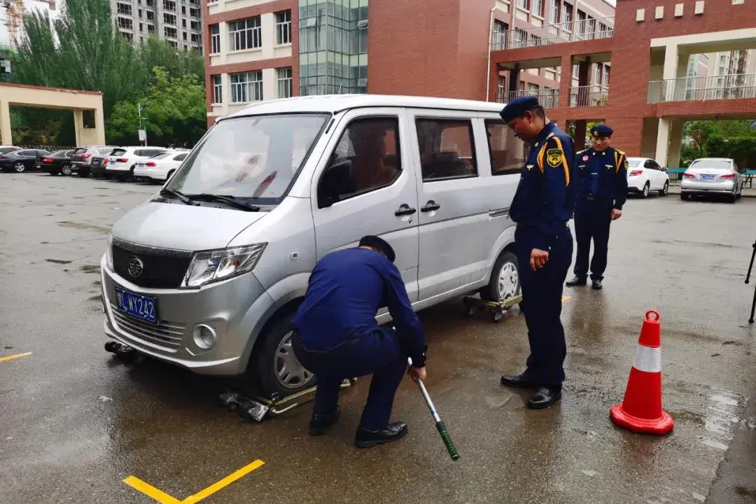 消防战斗靴图片_消防靴子图片_消防靴视频