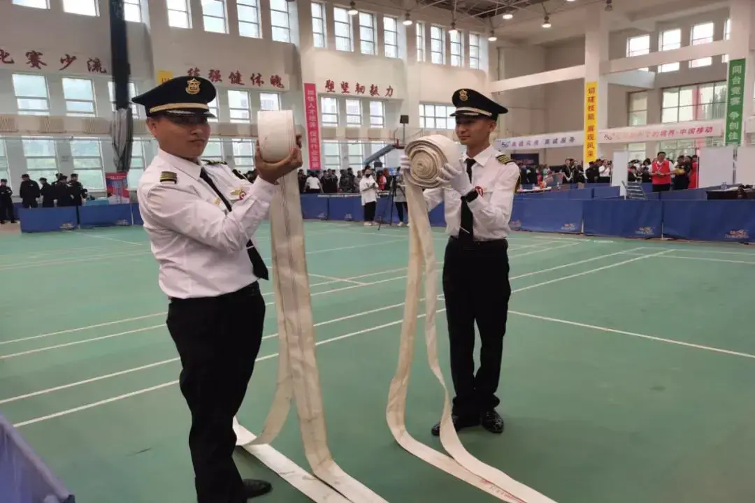 消防靴子图片_消防靴视频_消防战斗靴图片