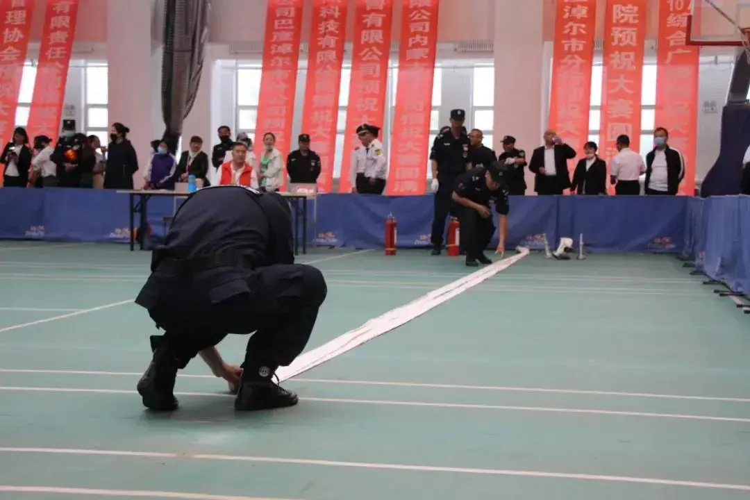 消防靴子图片_消防战斗靴图片_消防靴视频